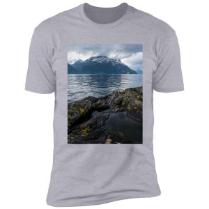 beautiful lake and sceneryes - wildernessscenery shirt