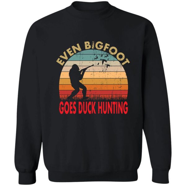 bigfoot duck hunting tshirt mode shoot em in the peckar t-shirt sweatshirt