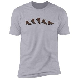 blundstone boots doodle shirt