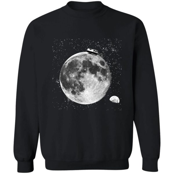 düdo on the moon sweatshirt