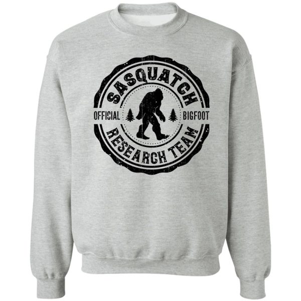 finding sasquatch bigfoot research team shirt squatchin gone sweatshirt