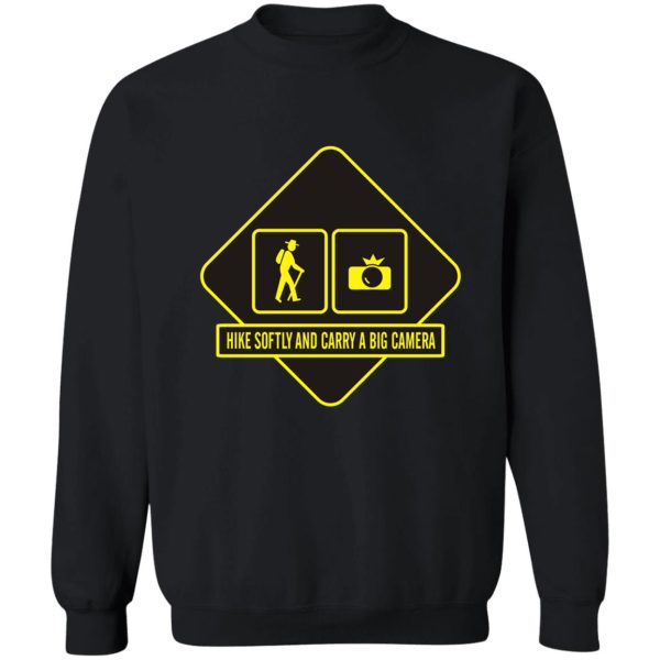 hike softly blk and yellow sweatshirt