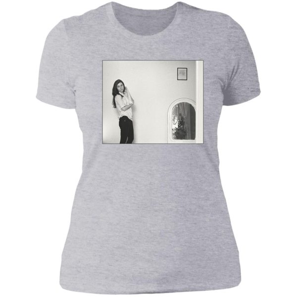 julia holter-have you in my wilderness (with border) lady t-shirt