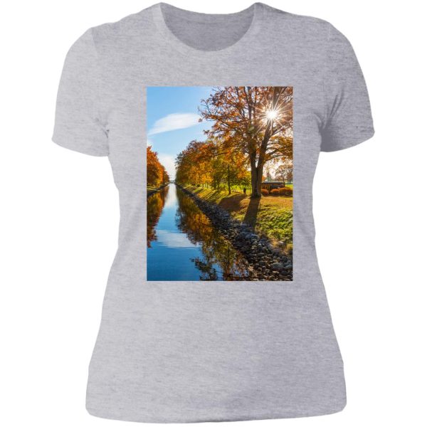 river and landscape scenery - wildernessscenery lady t-shirt