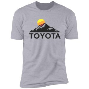toyota mountain logo t-shirt - small chest-left size shirt