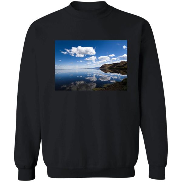 tule lake refuge in california sweatshirt