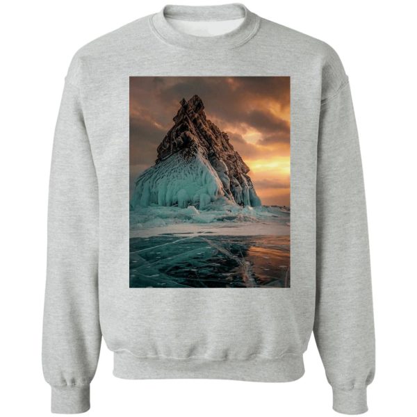 wilderness melting rocks sweatshirt