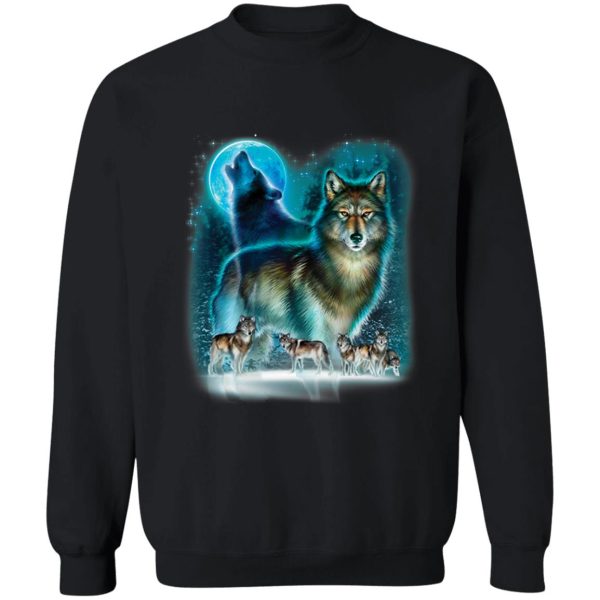 wolf howling in moonlight sweatshirt